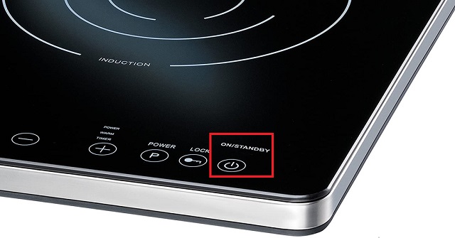 Nhấn nút ngừng hoạt động nếu nhiệt độ bếp đang quá nóng khiến bếp tự động tắt khi đang đun nấu